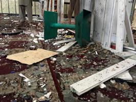 حمله انتحاری به محل نماز جمعه شیعیان در افغانستان با ۶۰ کشته و ۲۰۰ زخمی