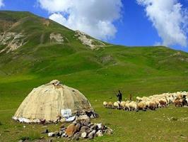 همه عشایر آذربایجان‌شرقی از آب لوله‌کشی برخوردار می‌شوند