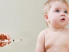 واکسن پنج گانه کودکان ۶ ماهه در آذربایجان شرقی از هفته آتی تزریق می‌شود