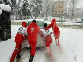 امدادرسانی به ۳۴۰۰ نفر در برف و کولاک طی ۷۲ ساعت گذشته