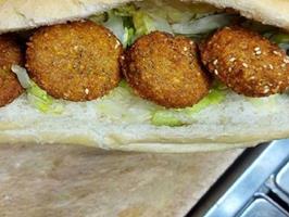ساندویچ ارزان قیمت ایرانی ها هم لاکچری شد!