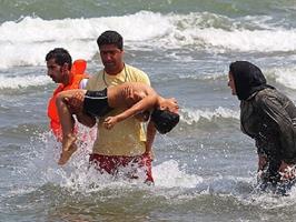 21 زن و مرد در دریای خزر غرق شدند