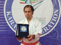 قهرمان تبریزی پاراکاراته آسیا در مسیر مسابقات جهانی