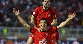 تراکتور صدرنشین شد