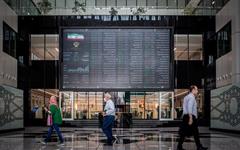 بلاتکلیفی بورس تمام شد