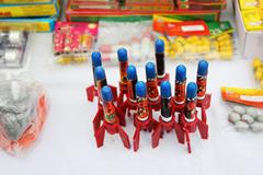 کشف ۵۰۰ کیلوگرم مواد محترقه در بازار