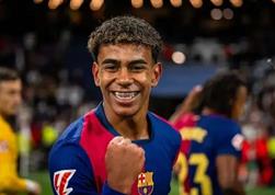 یامال می‌تواند مانند مسی تاریخ‌ساز شود