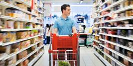 سبدهای سبک، نگاه‌های سنگین در روزهای حذف ارز ترجیحی