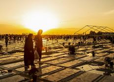 مردم ایران همچنان داغ‌دار و عزادارند