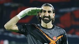 مسیر بیرانوند مشخص شد؛ اول سربازی بعد استقلال!